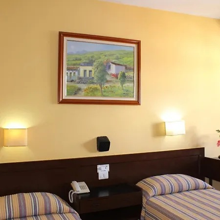 Olympia Hotel
