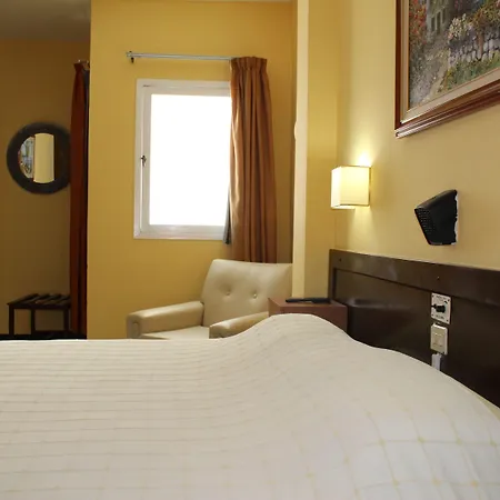 Hotel Olympia 2*