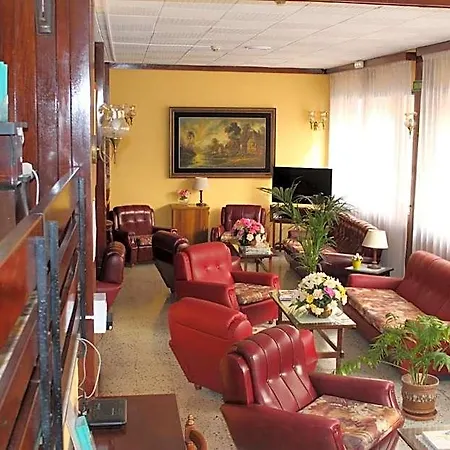 Olympia Hotel
