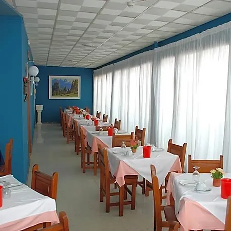 Olympia Hotel 2*
