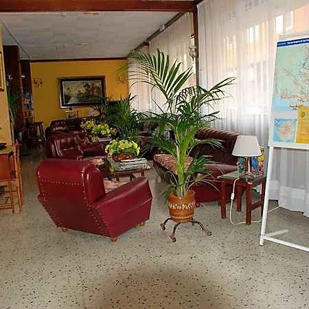 Hotel Olympia 2*
