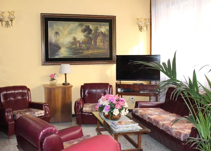 Olympia Отель 2*